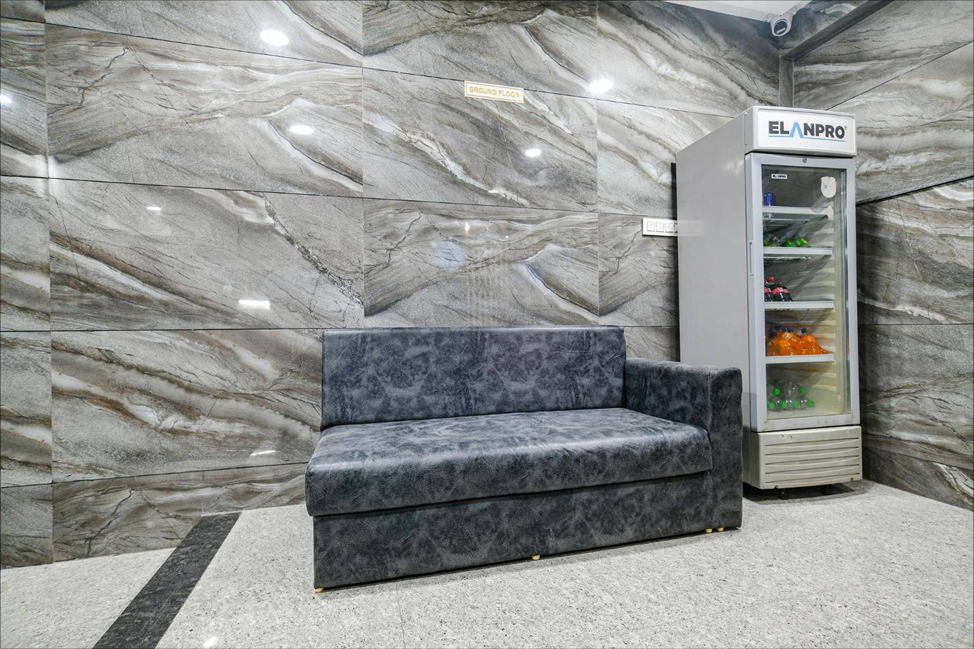 Fabhotel Classic Inn Индаур Экстерьер фото